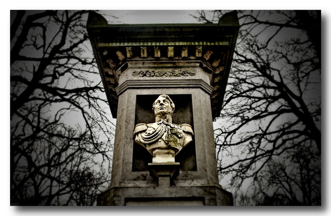 grave graveyard tobmstone sad dead death silence quit