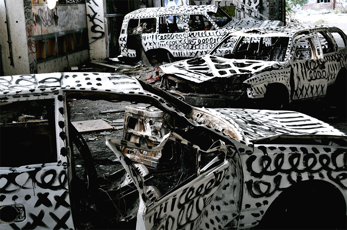 streetart Urbanart jazoo yang black and white Minimalism berlin kunst art artist expresionism Custom car