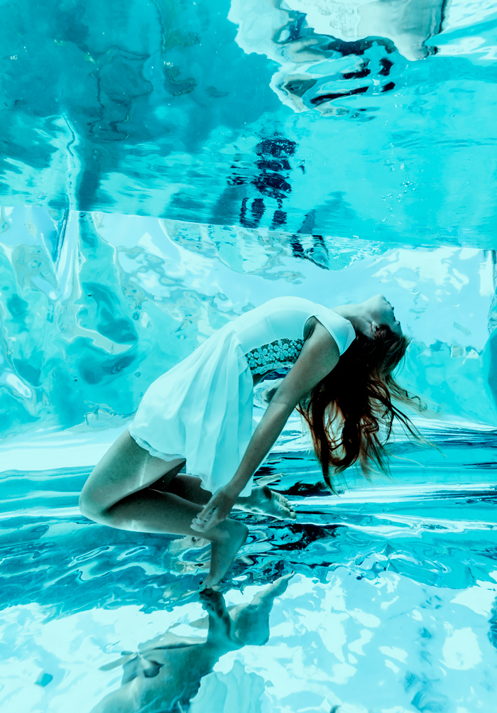 Adobe Portfolio underwater UNDERWATER PHOTOGRAPHY Elena kalis bahamas girl reflections mirror Reflections in the water debussy