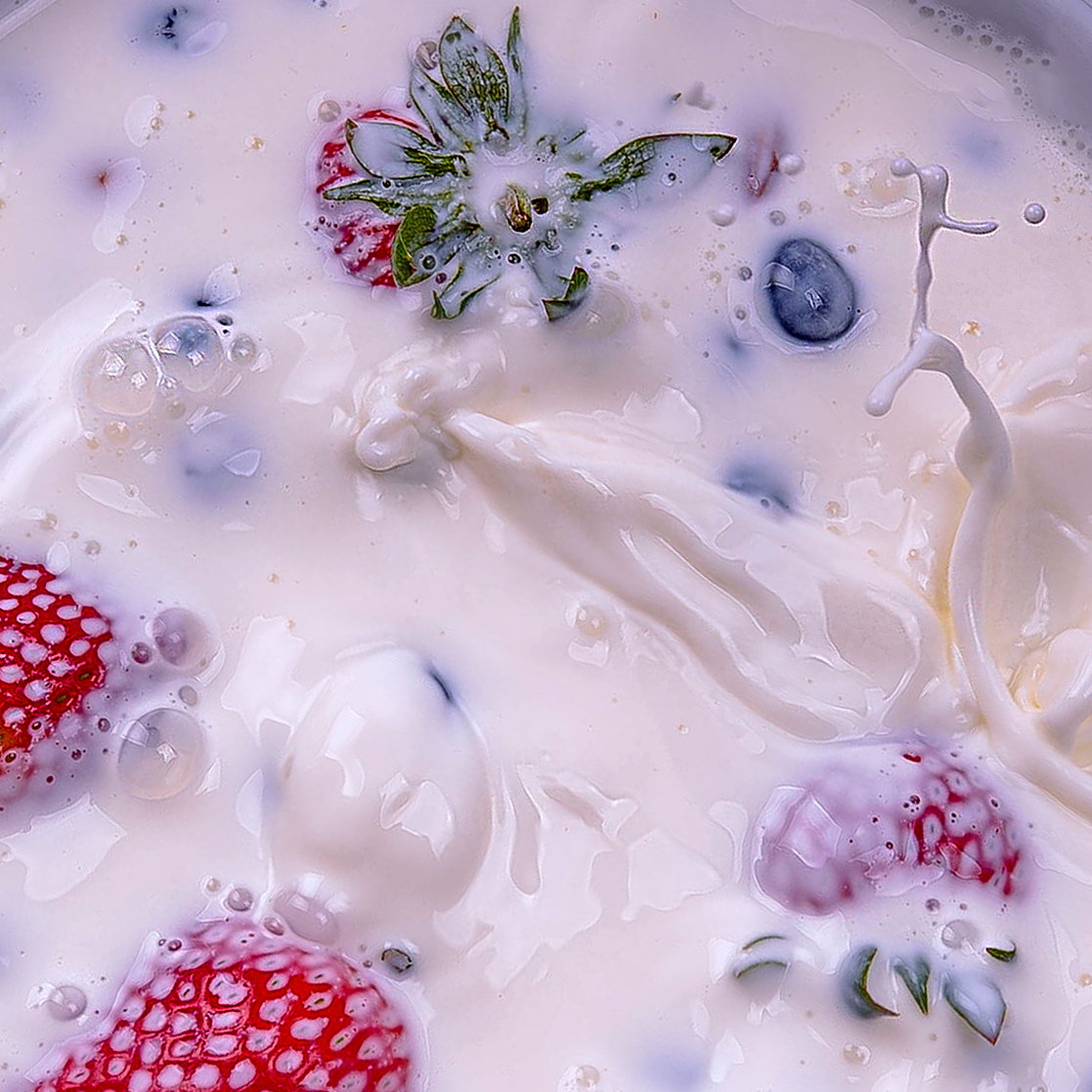 strawberries blueberries milk milk splash fast shutter splash food photography