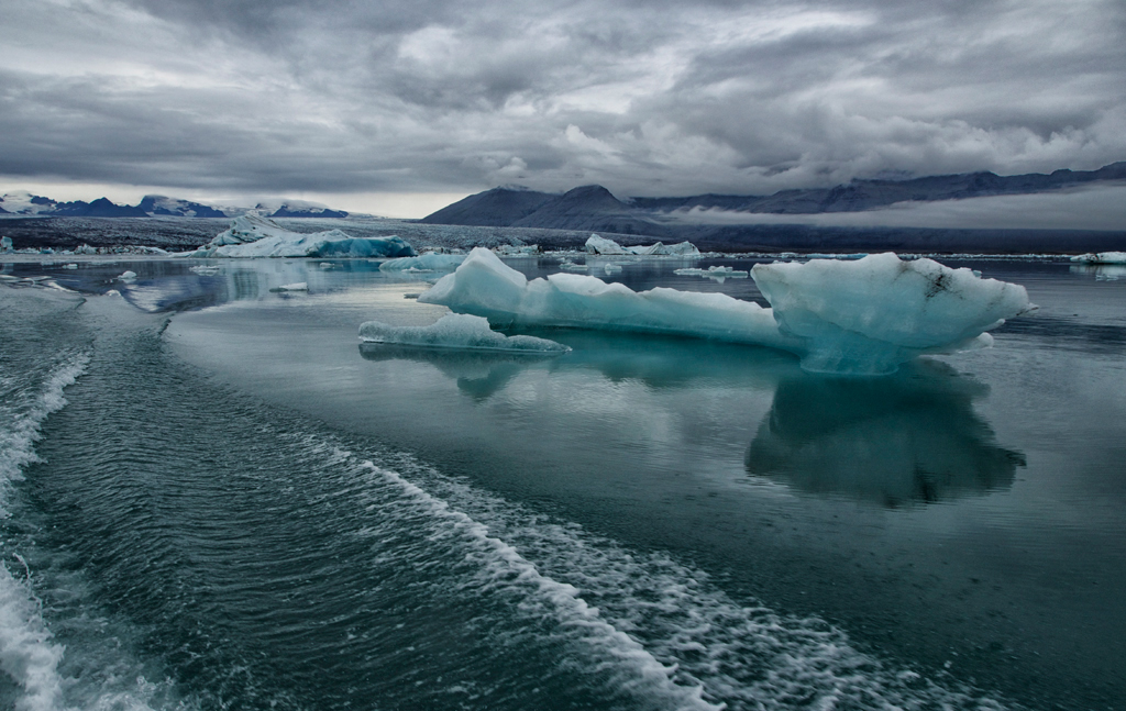 glaciers icebergs Arctic blue ice