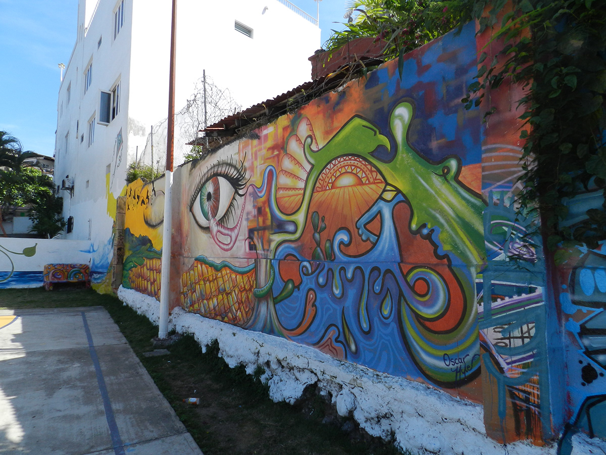 puerto vallarta living dreams murales vallarta oscar Hyle MURALISMO arte urbano centro vallarta