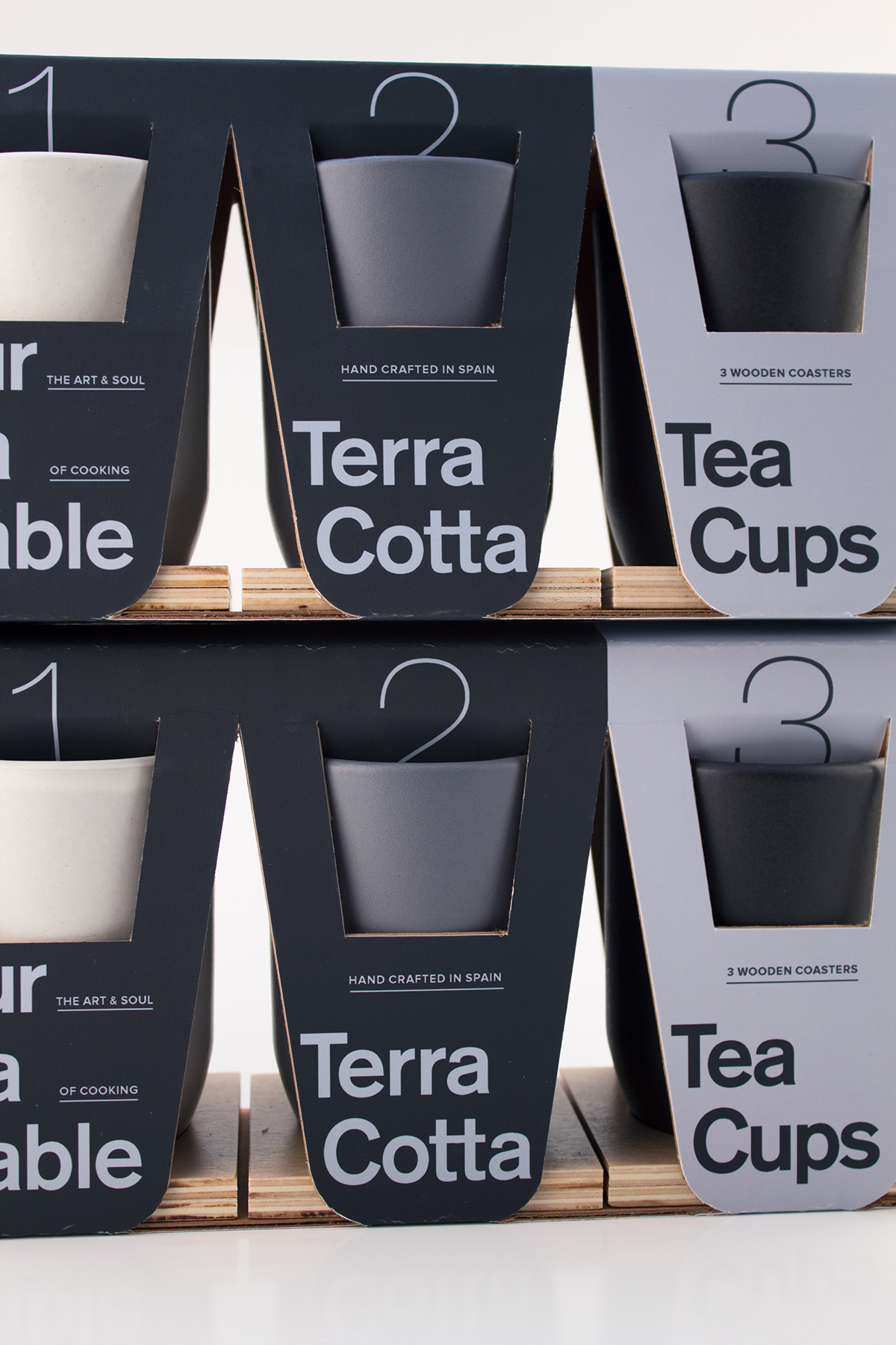 terracotta glass package recyclable cardboard sur la table hand crafted environmental tea cups