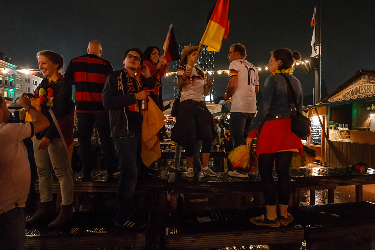 WM 2014 feier reeperbahn hamburg st.pauli Deutschland Weltmeister party
