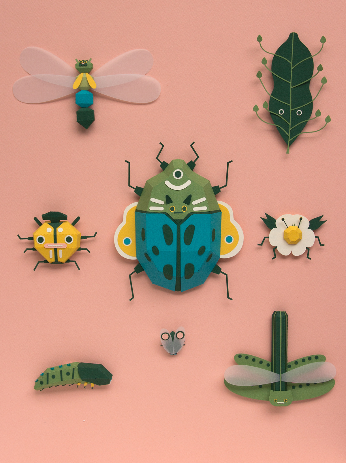 musgor papercraft guardabosques Museo del humor kaiju mutante monster lowpoly paper beetles Exhibition 