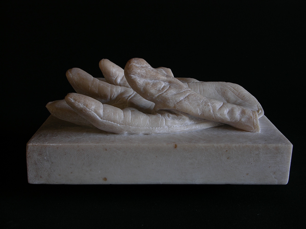 art hard Work  stone carving gloves pedro albaster sculptor sculpture spain madrid ganogal pedro ganogal