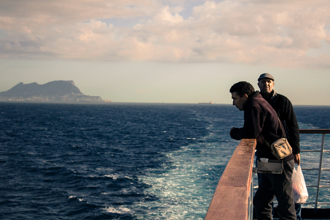 Estrecho de Gibraltar Algeciras Tánger Med tanger Tarifa gibraltar ferry africa europa marruecos españa