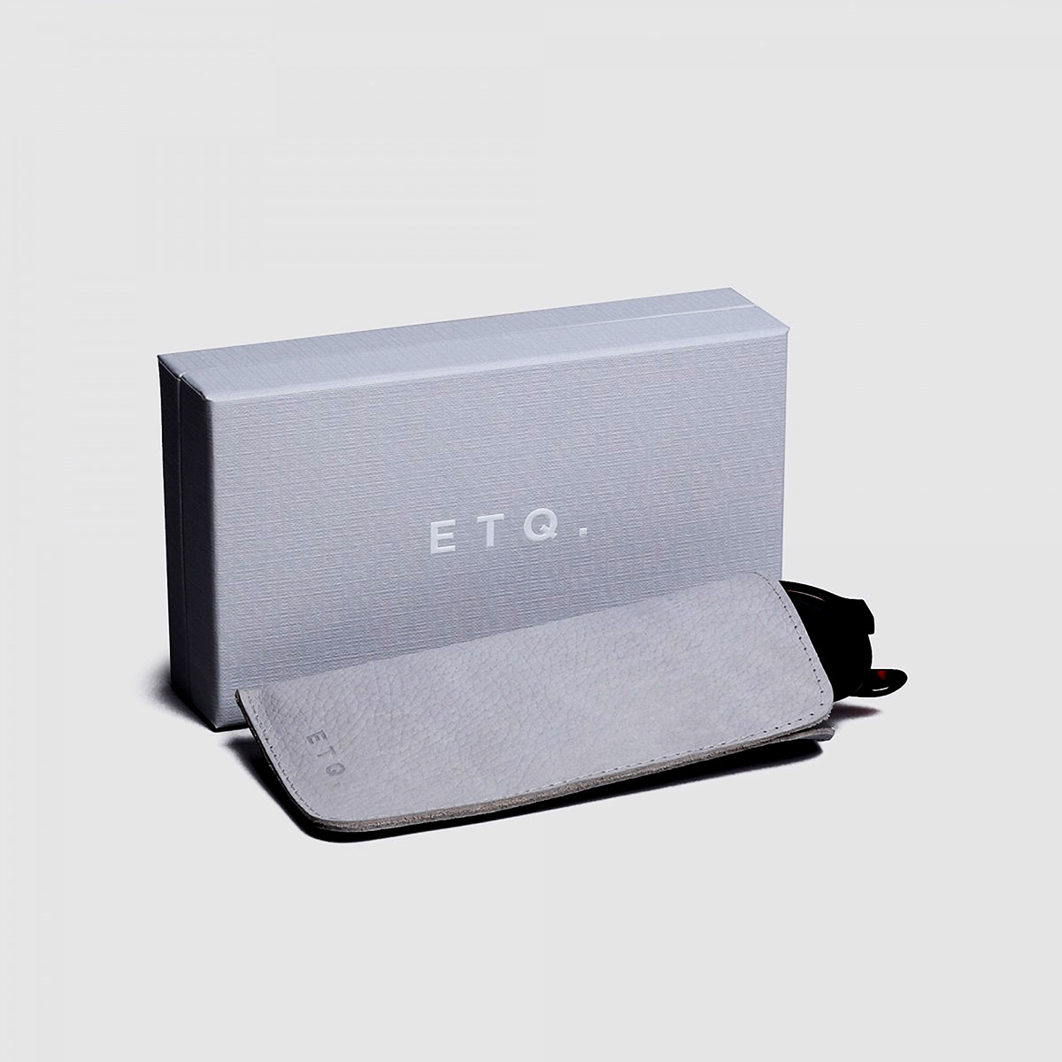 ETQ. amsterdam shoes sneakers footwear premium product webshop minimalistic clean
