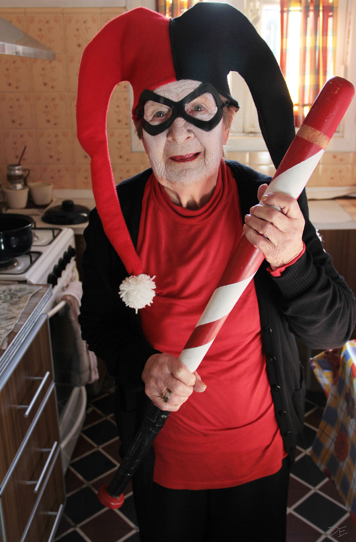 grandma harley quinn dc DC Girls comic nerd geek batman