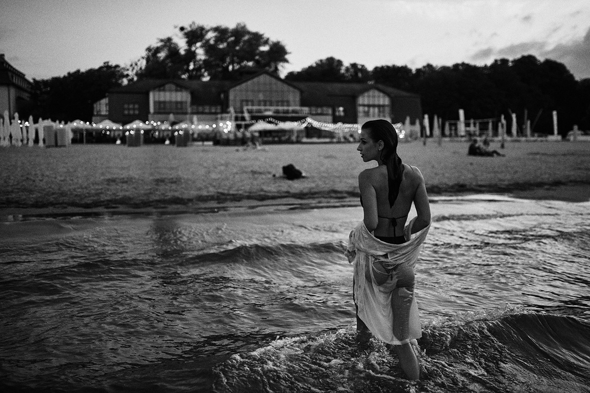 women Ocean water Photography  editorial portrait photoshoot photographer model sea