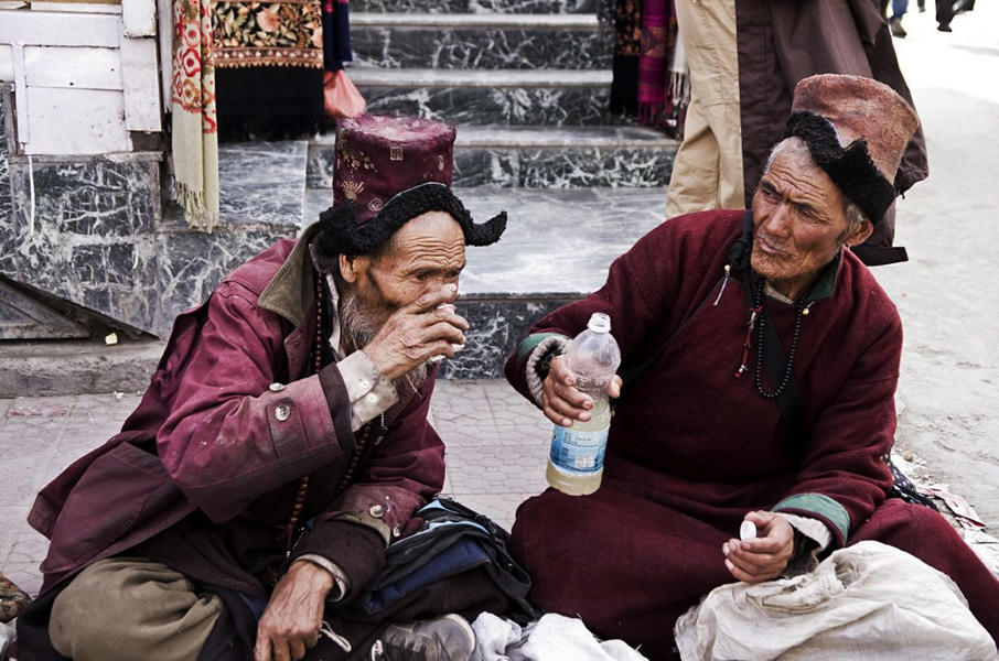 Travel India people himalaya ladakh
