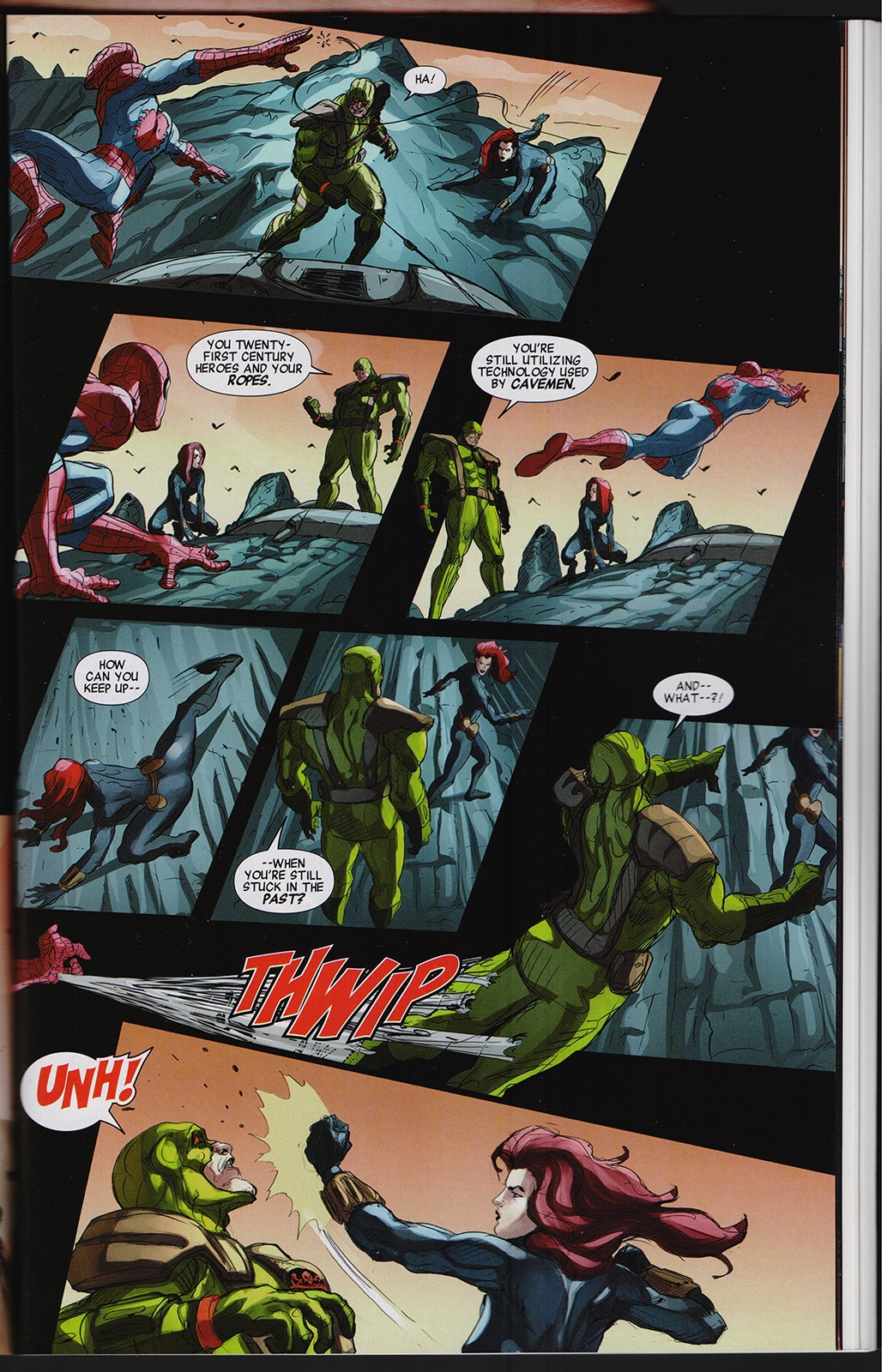 marvel Avengers spiderman ironman Hulk black widow. scarlet witch Hawkey japan comics