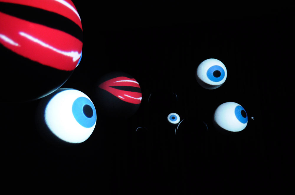 interactive installation  installation  interaction  interactive  interactive art face  eyes  Lips  webcam  microphone