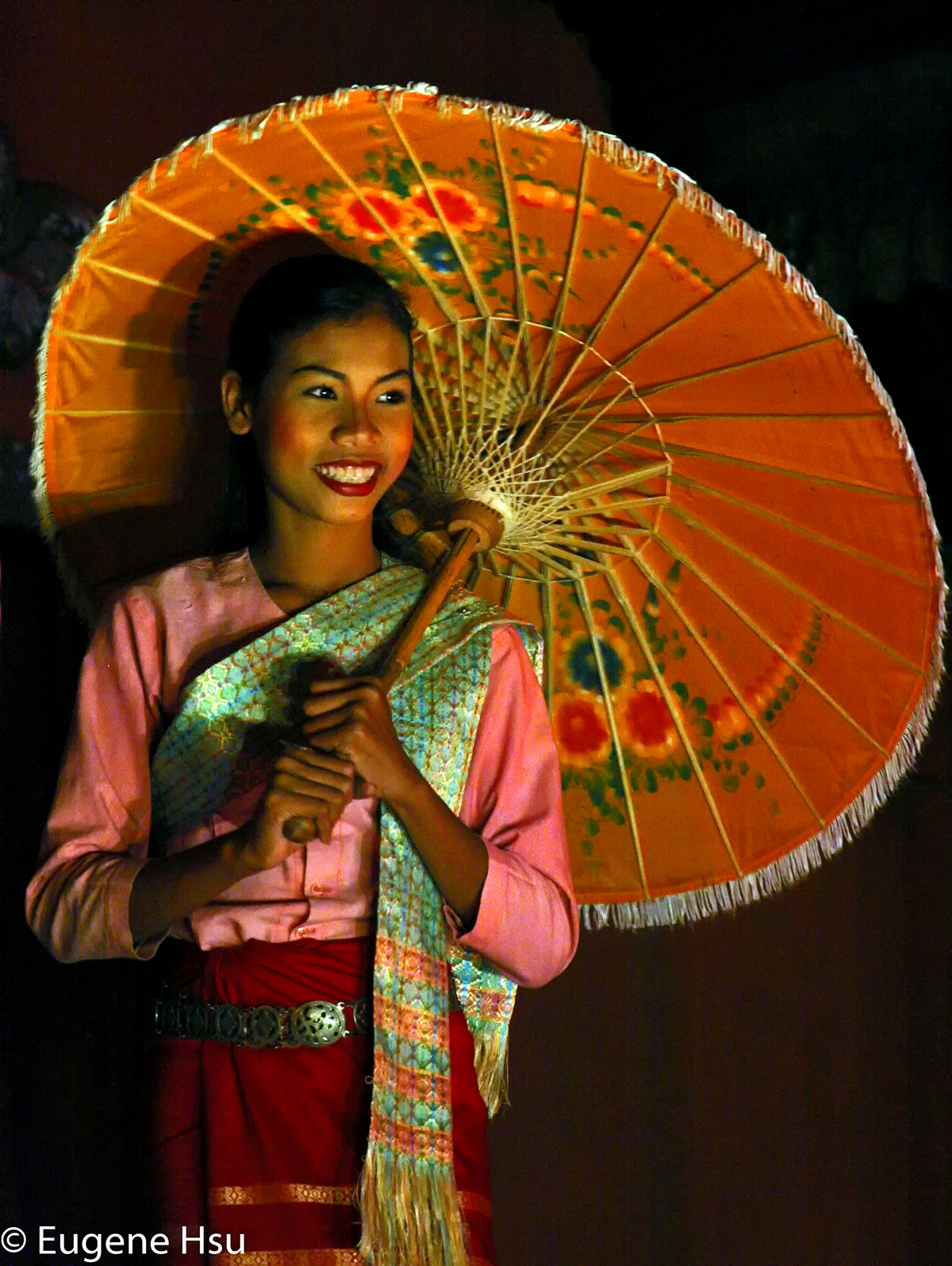 china Travel Shenzhen Chengdu vietnam Thailand guilin costumes performances