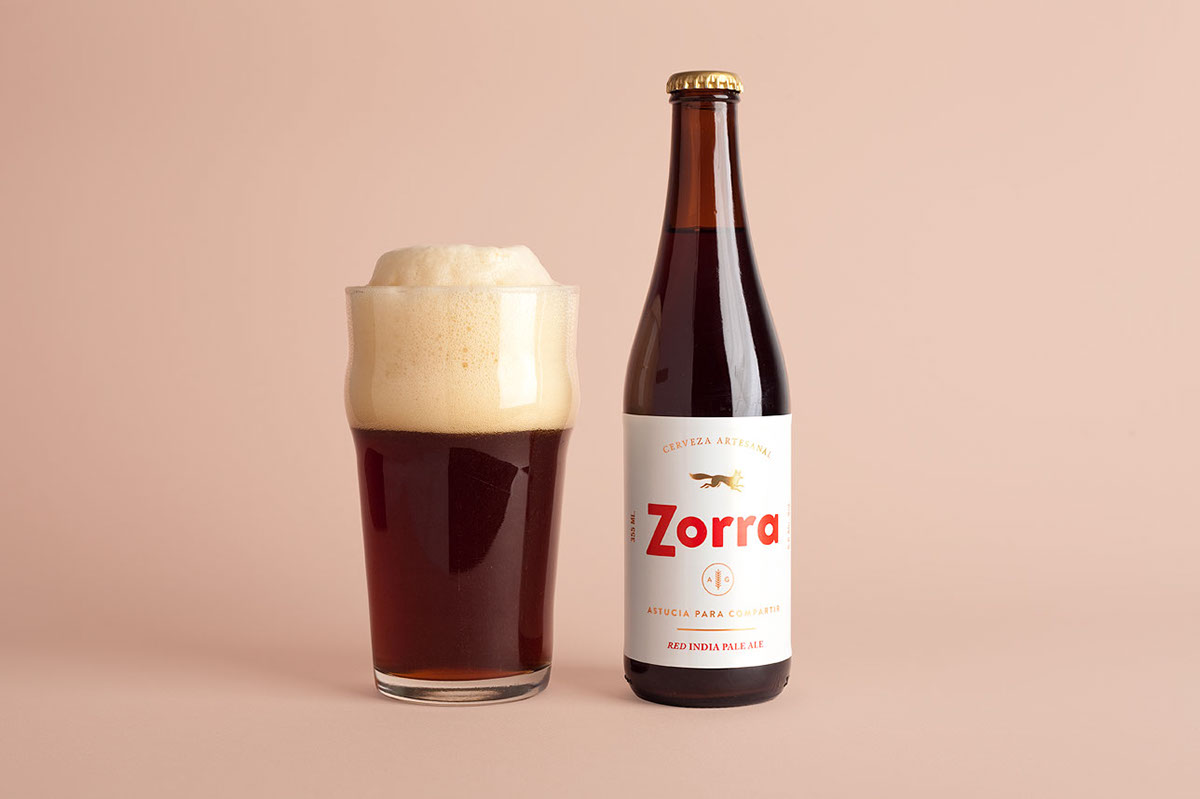 zorra cerveza artesanal craft beer beer stout Red IPA hotstamping copper foil naming