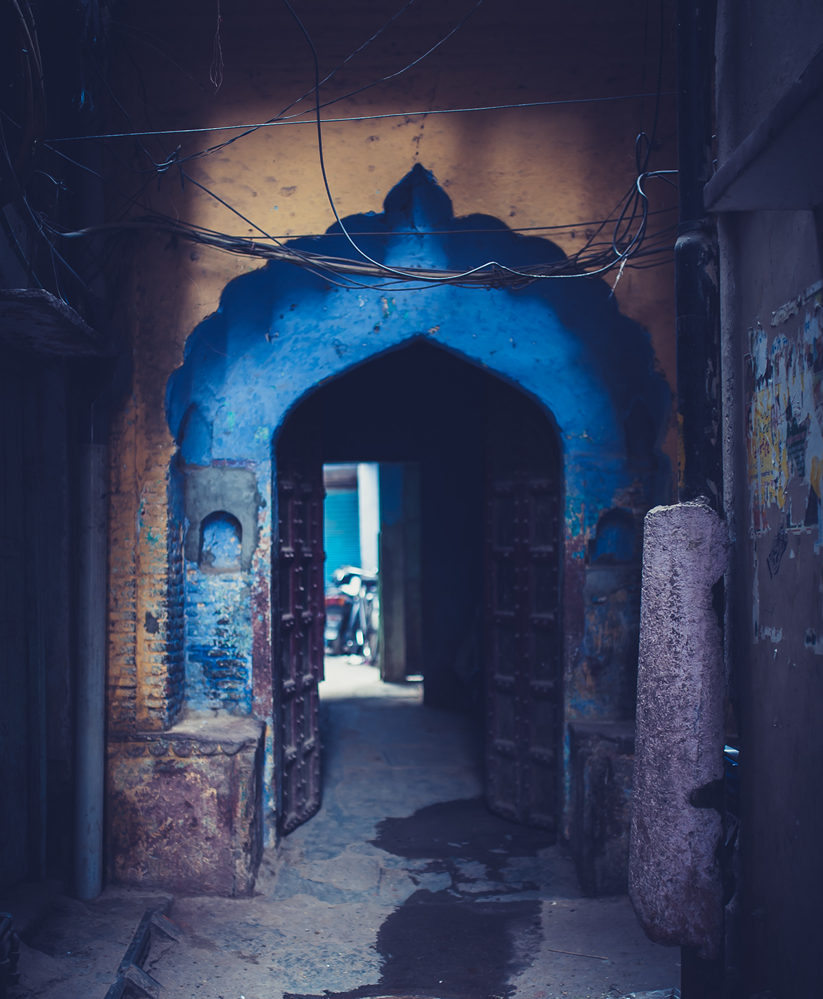 Delhi invisible Cities abandoned ruins India Travel light Stories