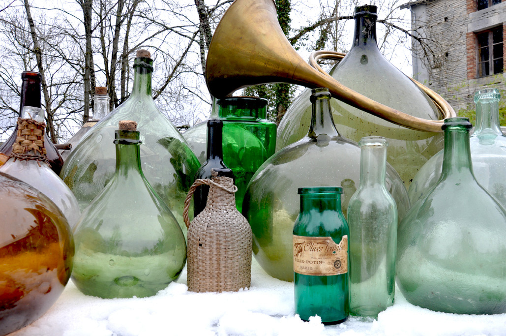 antique bottles decoration decorative objects styling 