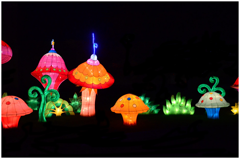 Longleat Safari Park Giant Chinese Lanterns england wiltshire