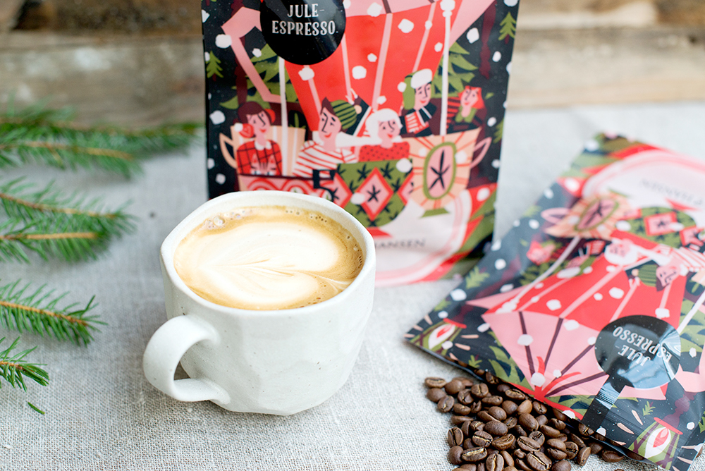 Christmas xmas winter Coffee tea chocolate Packaging campaign exclusive branding 