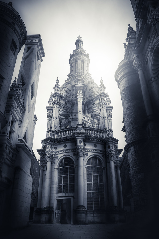 chambord Castle museum louvre Paris monuments building one more minute culture heritage