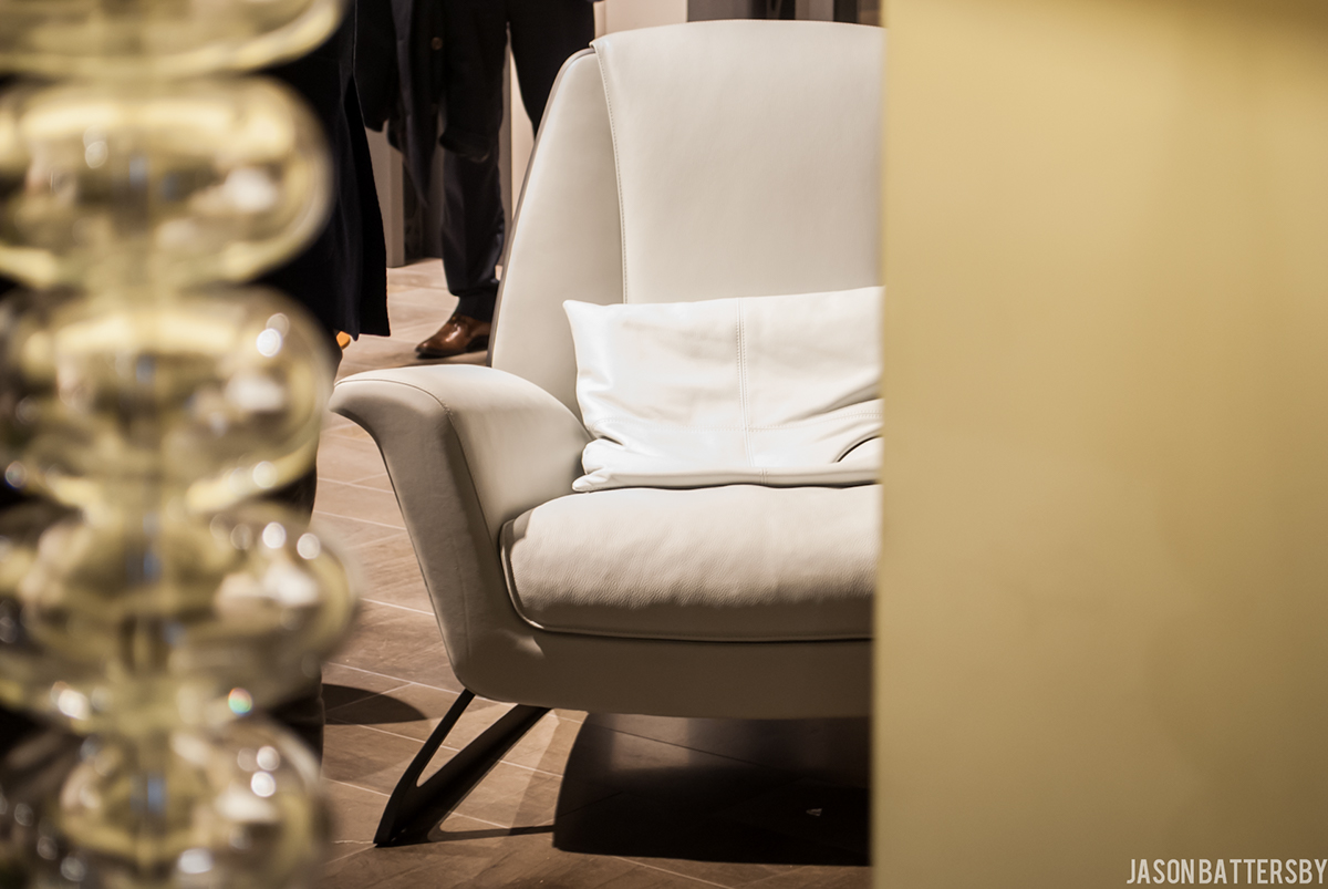 Poltrona Frau chair arm chair italian Italy premium furniture premium exclusive leather Quality high quality