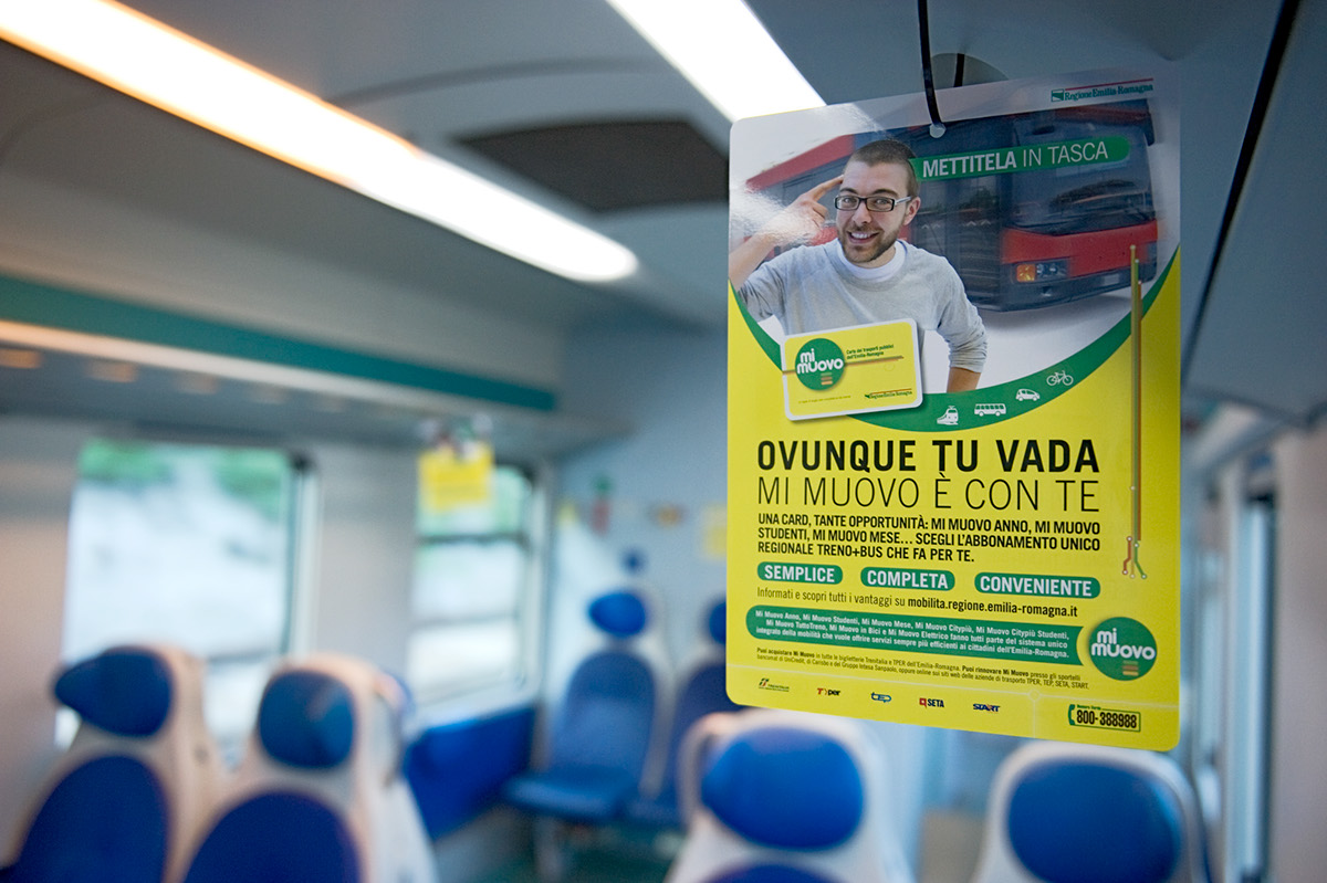 Mi Muovo regione emilia romagna trasporti pubblici public transport campaign card guy point head bus train Bike taxi
