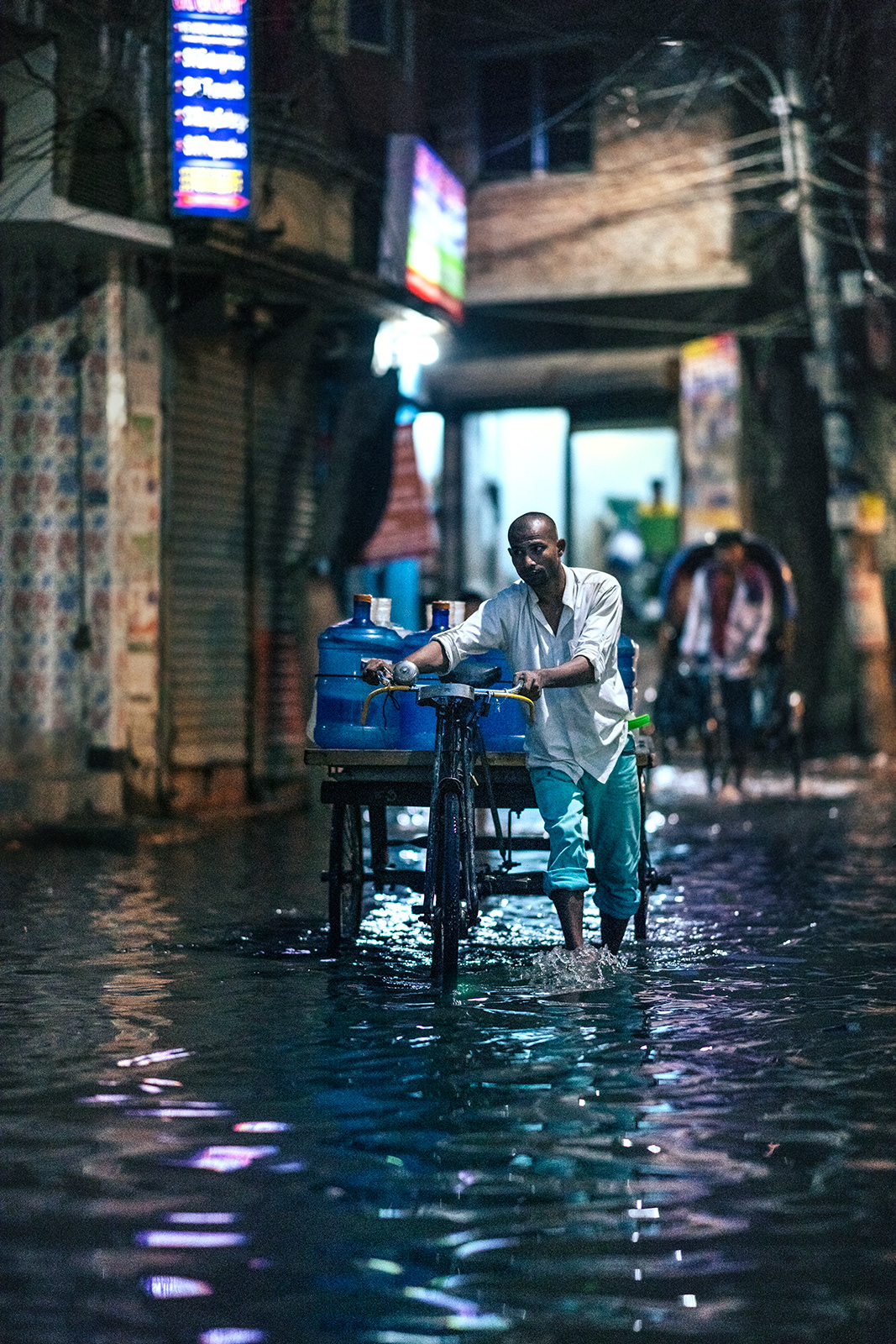dhaka Bangladesh rain Urban city Travel Street people lifestyle asia
