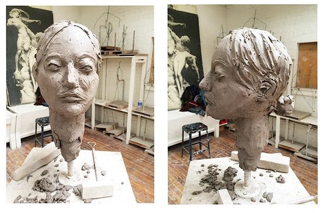 Figure sculpture sculpture clay