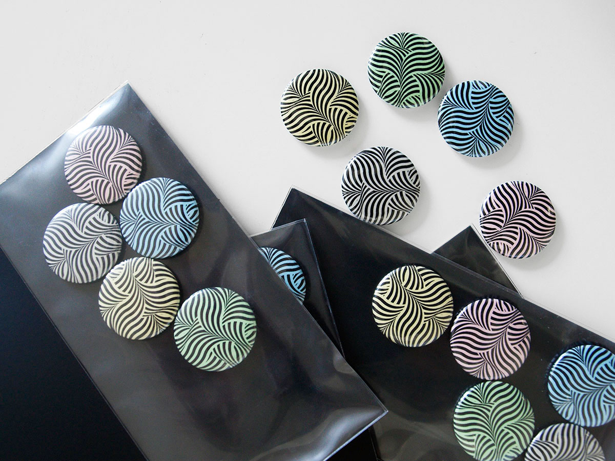 minimal design daniele de batté davide sossi artiva colors visual design art pins buy stripes