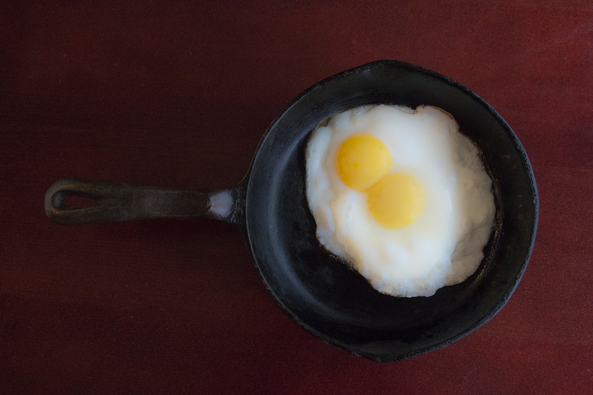eggs Over-Medium fried eggs Cast Iron Pan