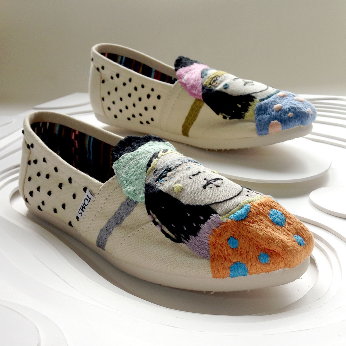 TOMS nengiren handembroidery shies charity