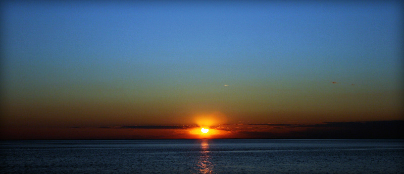 Silvia Cossu photos sunset Sun light colors sea