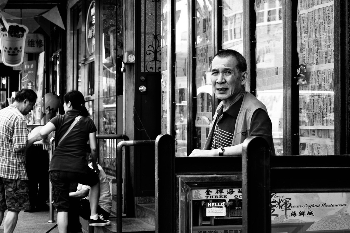 street photography black and white Street nyc new york city chinatown Koreatown Ktown Pittsburgh downtown oakland