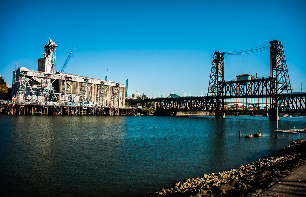 Portland pdx Steel Bridge willamette river bridge