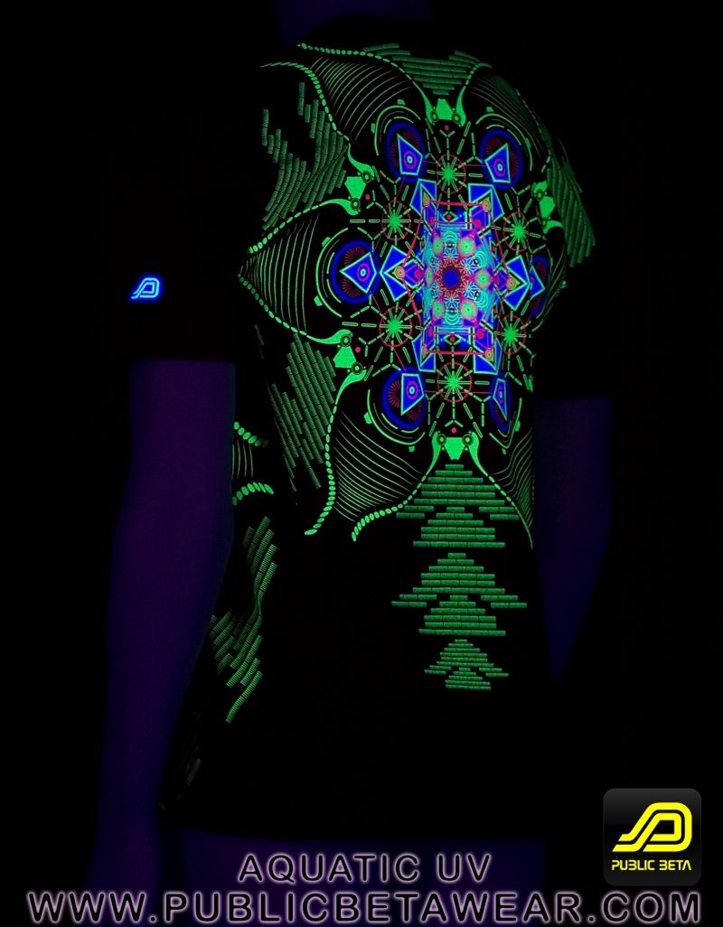 psychedelic t-shirt hi-tech