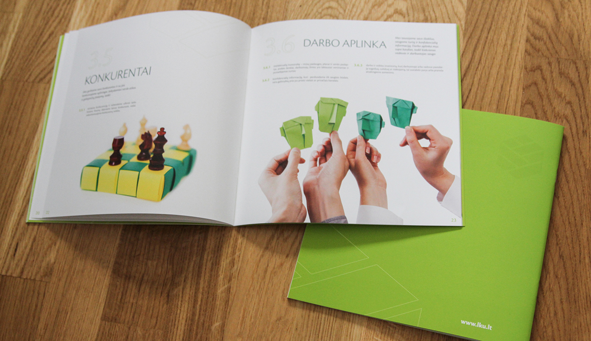 lcku lku cechas alius Publiction book design green UV aliuslt