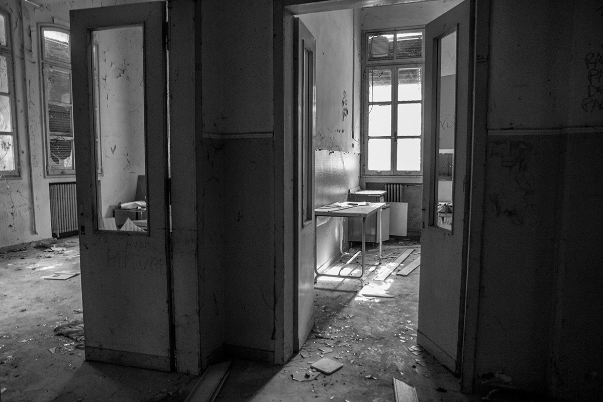 camera photo photographer hospital psychiatric psychiatrichospital Italy reportage black White blackandwhhitephotography