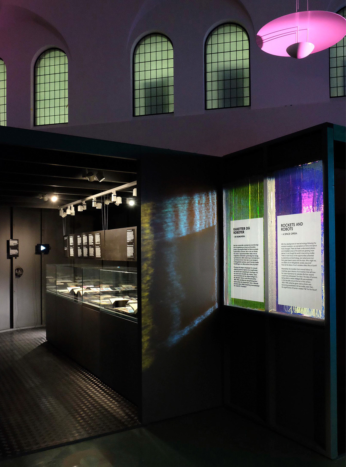 dichroic exhibitiondesign Exibition graphic graphicdesign interiordesign light material Sciencefiction typography  