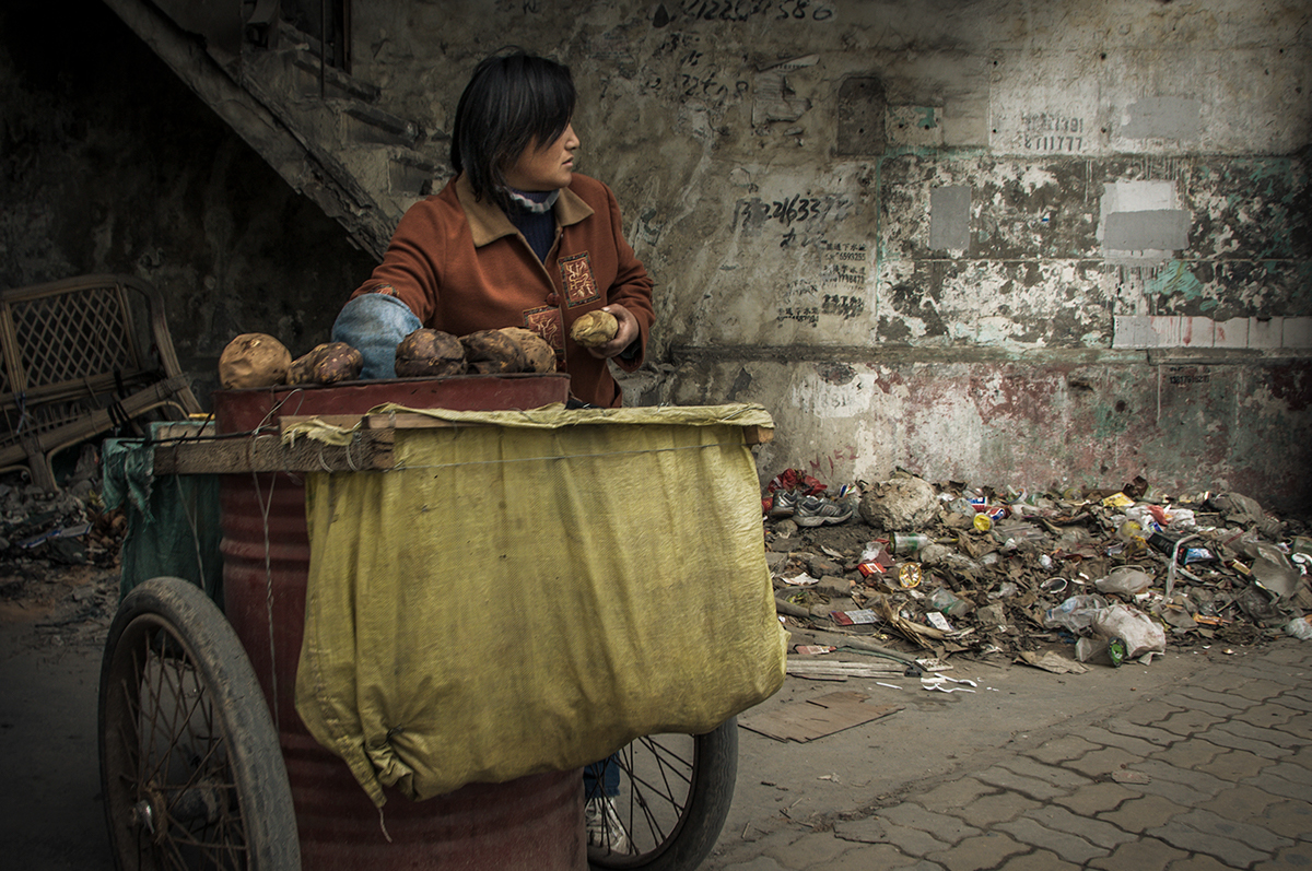 shanghai china city street photography Ron Gessel