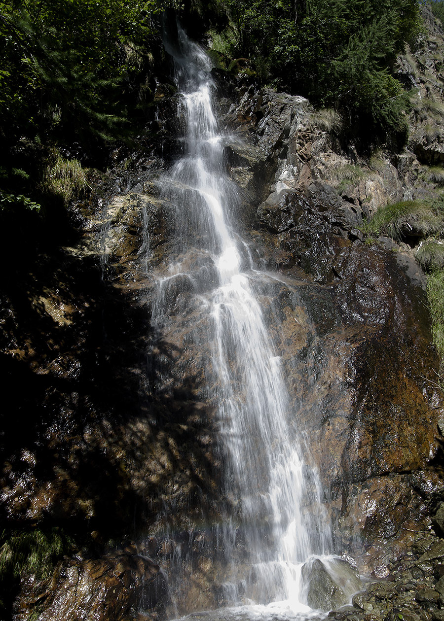 water photos Val d'Aosta Waterfalls mountain streams