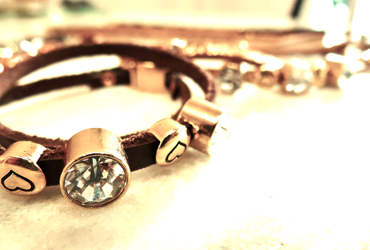leather  leather accessorys bracelets