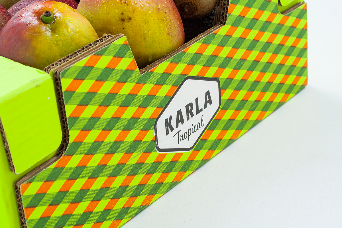 karla fruta Fruit caja box Label etiqueta brandsummit valencia