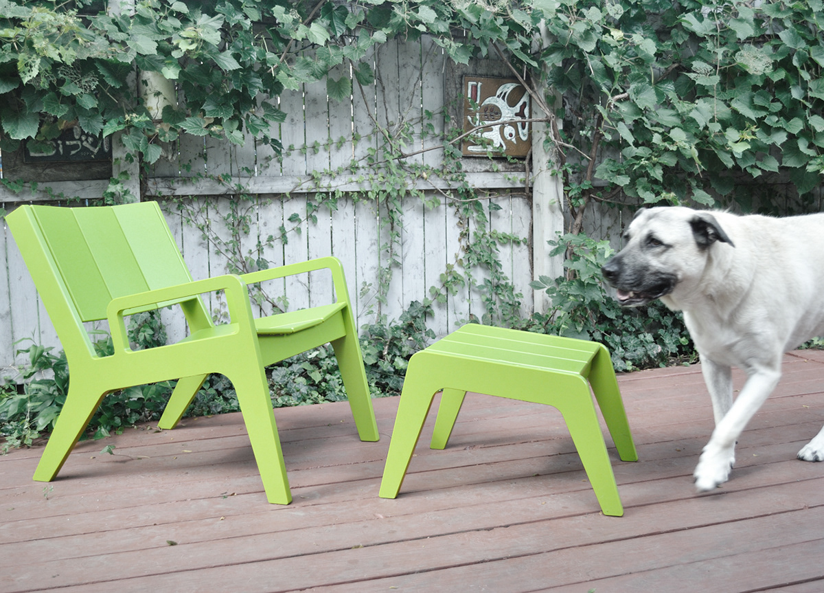 recycled HDPE outdoor furniture