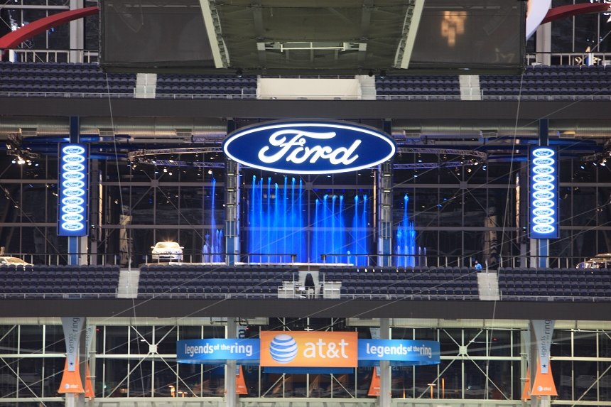 Ford Motor Company Dallas Cowboys Stadium Sports activation sports sponsorship enviromnet brand brand experience Experiential design environment graphics water water features