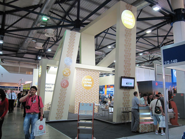 booth design exhibition stand leon-service plus aquatherm