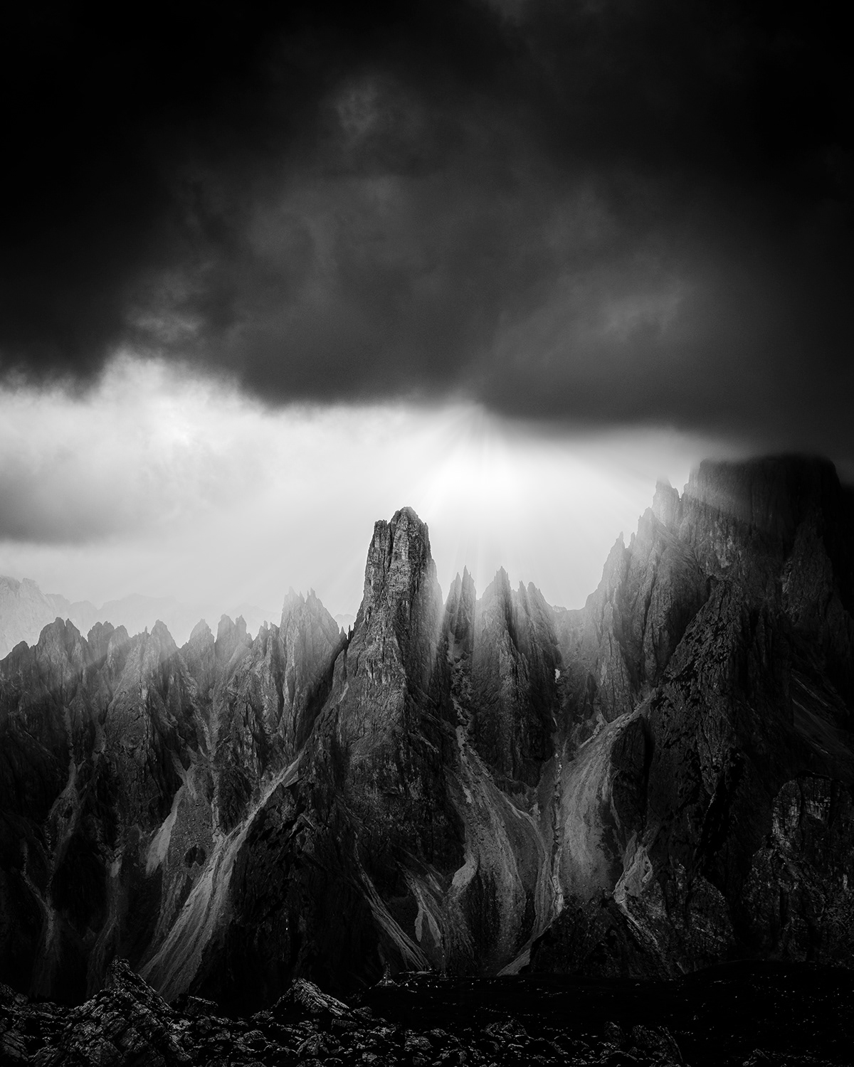 astrophotography black dolomites Hike Italy light milky way Moody mountain Shades