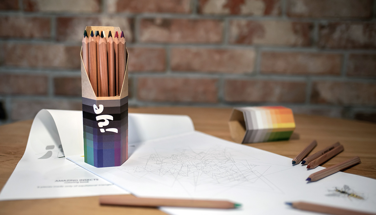 box cardboard colored pencils colors functional Packaging ambigram logo diploma student project