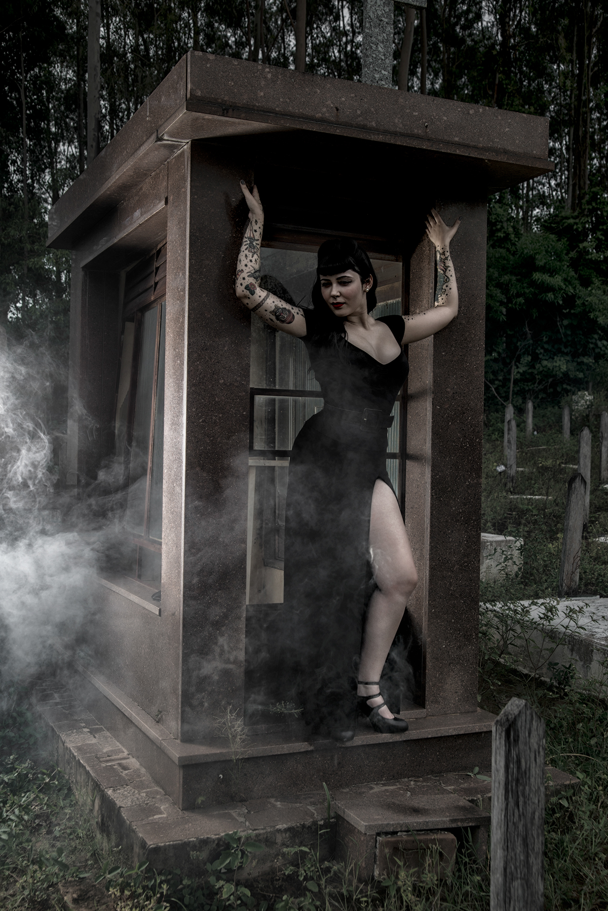 Fashion  Photography  model pin up graveyard beauty gothic dark cemetery tattoo