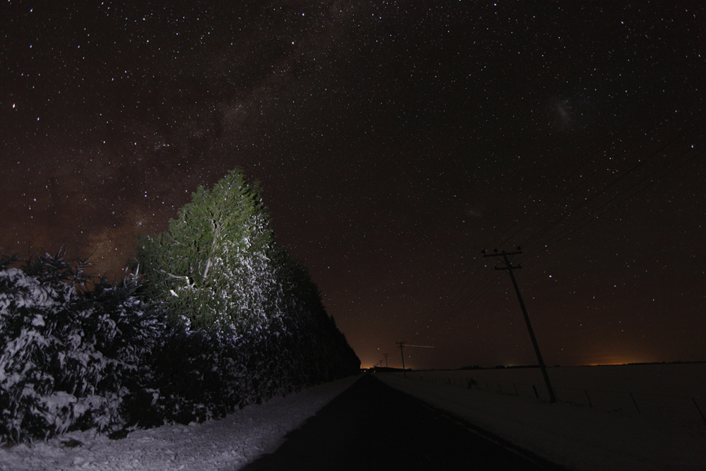 sam irwin photographer Landscape night stars Time Lapse snow south island New Zealand Tree  5d mk3 Canon sam dylan irwin cinematographer mountains