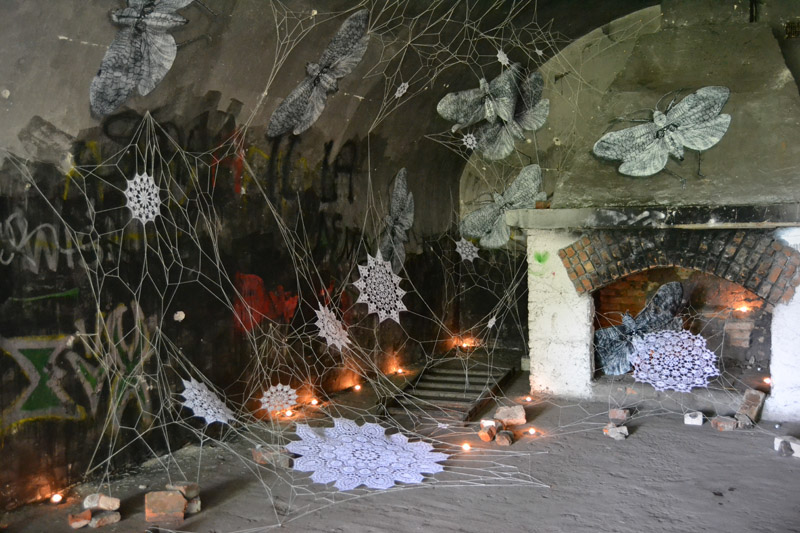 NeSpoon poland Graffiti lace ceramic object installation